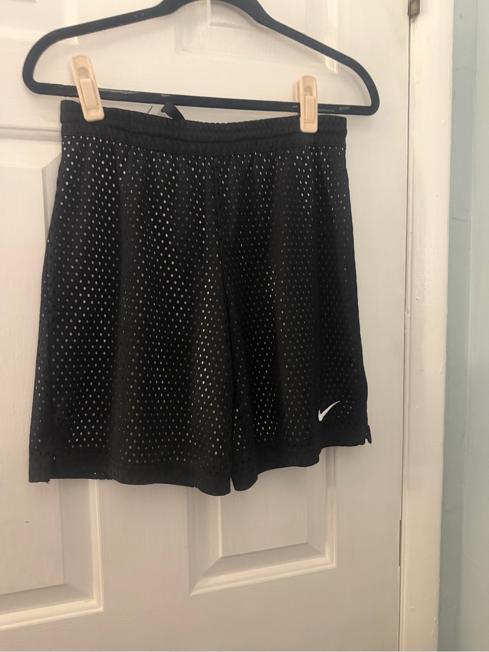 Nike Girls Dri-FIT Black Mesh Training Shorts Size XL